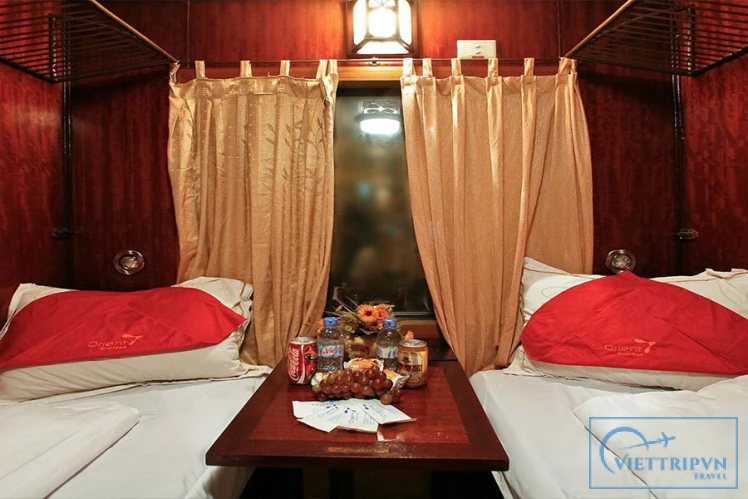 Orient Express train Hanoi to Sapa - Shared service