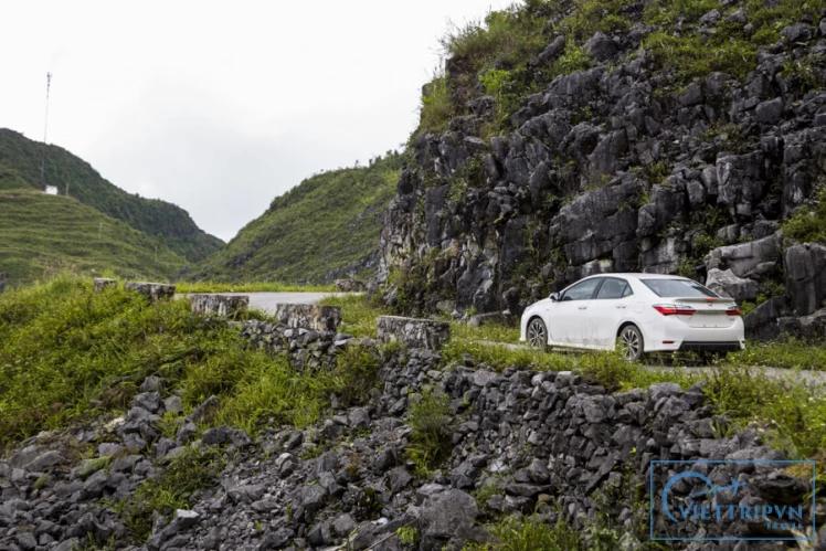 Hanoi city / Airport to Mai Chau private car (Days car charter) image 5