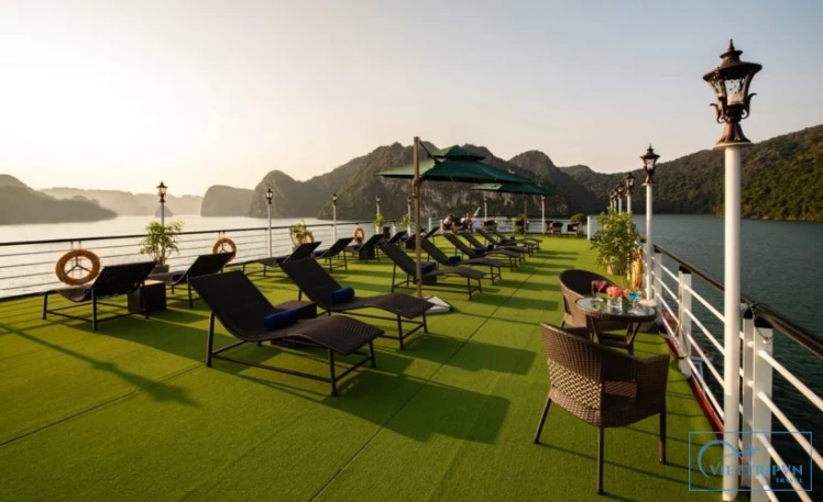 Halong Bay 2 Days on Lacasta Regal Cruise image 3