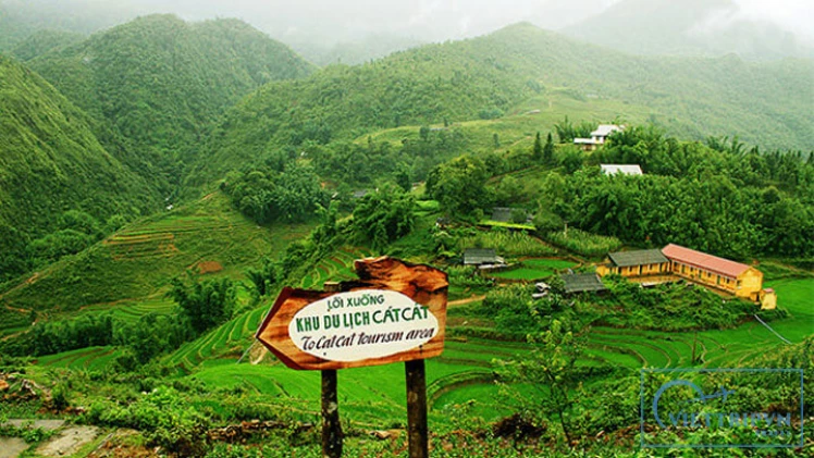 Sapa Trekking Bac Ha Market 3 Days image 3