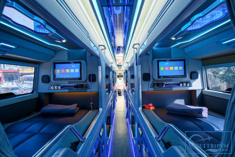 Hanoi to Sapa by Private Double Cabin Bus