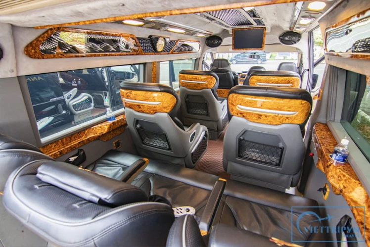Ha Giang to Halong Bay limousine van - Private service image 0