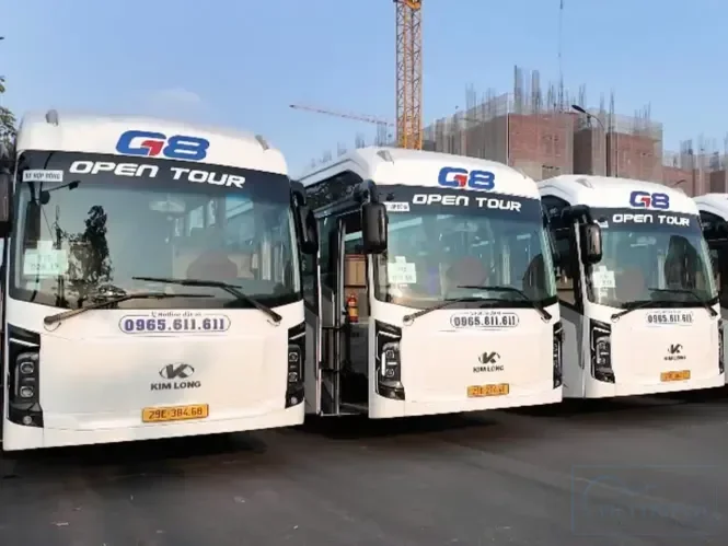 G8 Limousine: Hue to Da Nang image 1