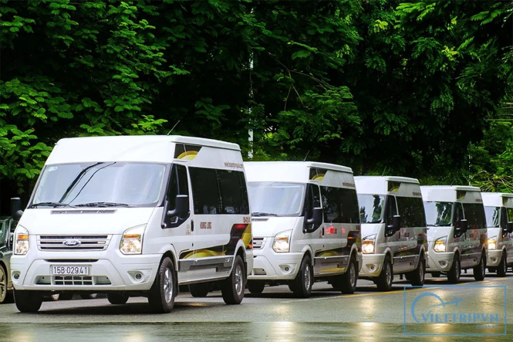 Hanoi Airport to Halong Bay transfer - Shared car service